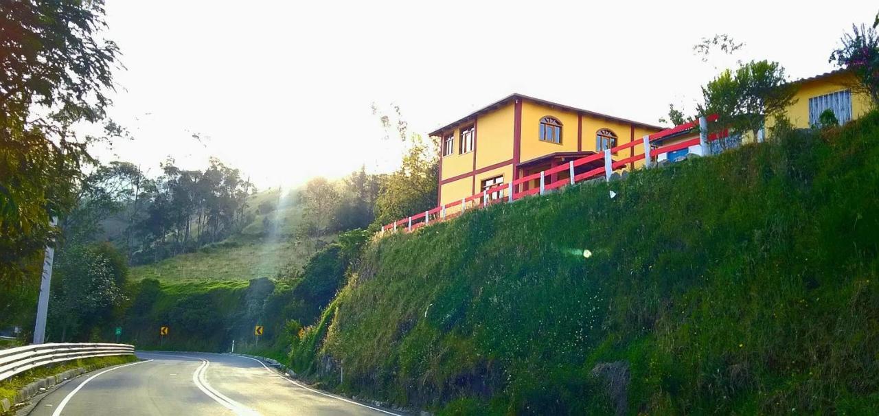 Hostal El Inca Chugchilán Buitenkant foto